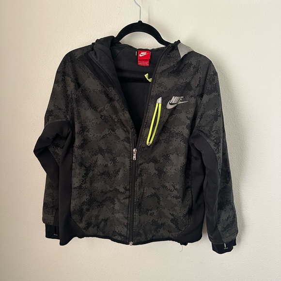 Boys Nike Jacket - Picture 1 of 5